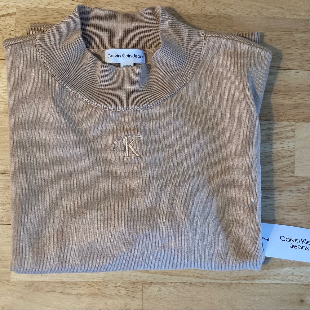 Calvin Klein Women's Beige Mock Neck Short Sleeve Shirt